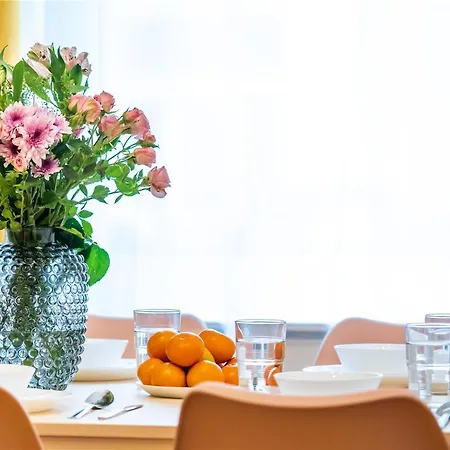 33 I Und N Mitte Apartament