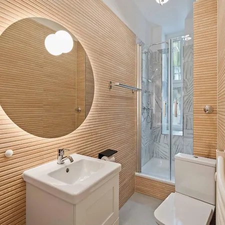 Apartament 33 I Und N Mitte
