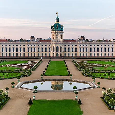 33 I Und N Mitte Berlijn