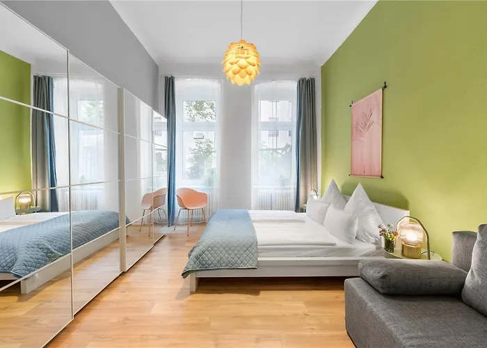 33 I Mitte Apartment *