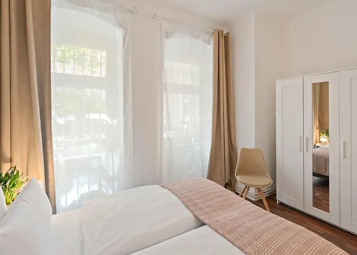 33 I Mitte Apartment