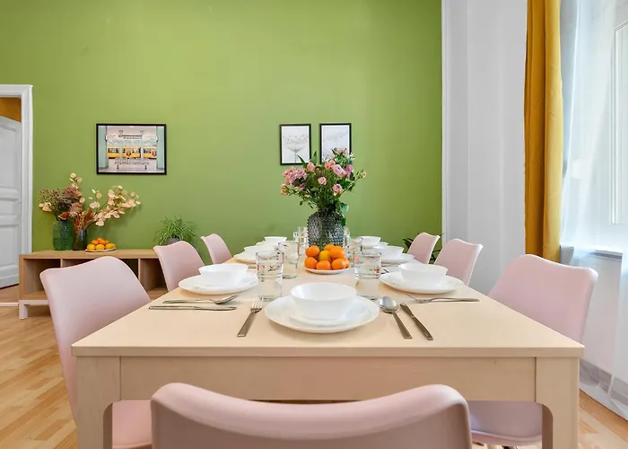 Apartment 33 I Mitte