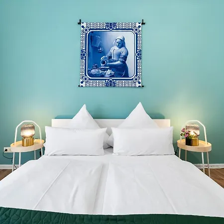 33 I Und N Mitte Lejlighed