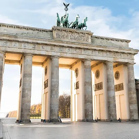 33 I Und N Mitte Lägenhet